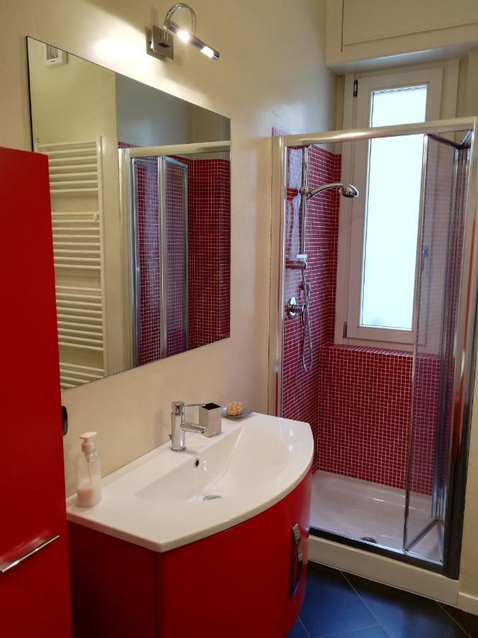 La Piazzetta Apartment สเตรซา ภายนอก รูปภาพ